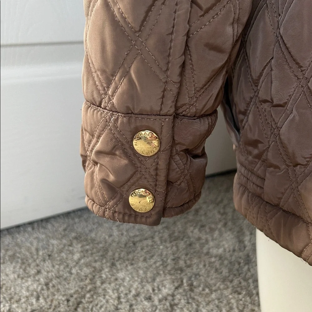 Michael Kors Light Brown Quilted Puffer Jacket Gold Accents Size M - Picture 6 of 14